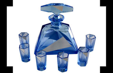 Decorative vintage mid-century blue crystal cubist style glass barware decanter and six glasses